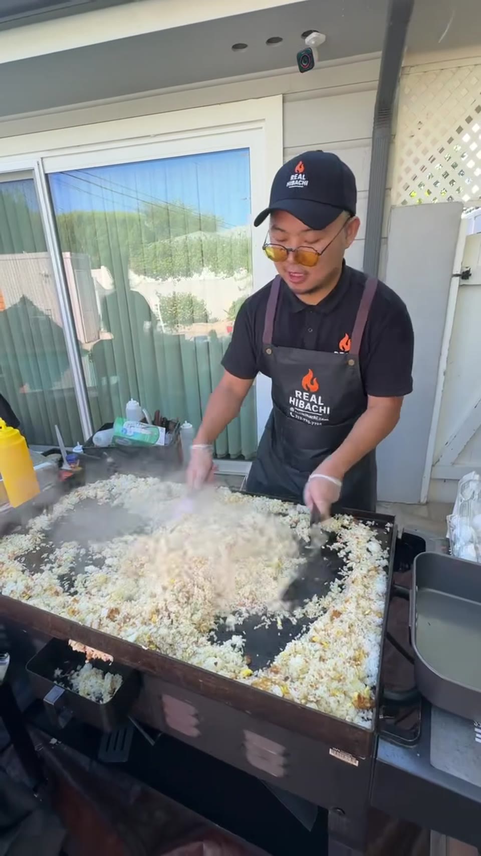 Video of a Southern California hibachi party with on-site chef service